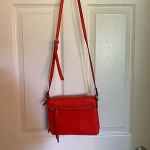 VINCE CAMUTO \ Red Crossbody Bag NWT